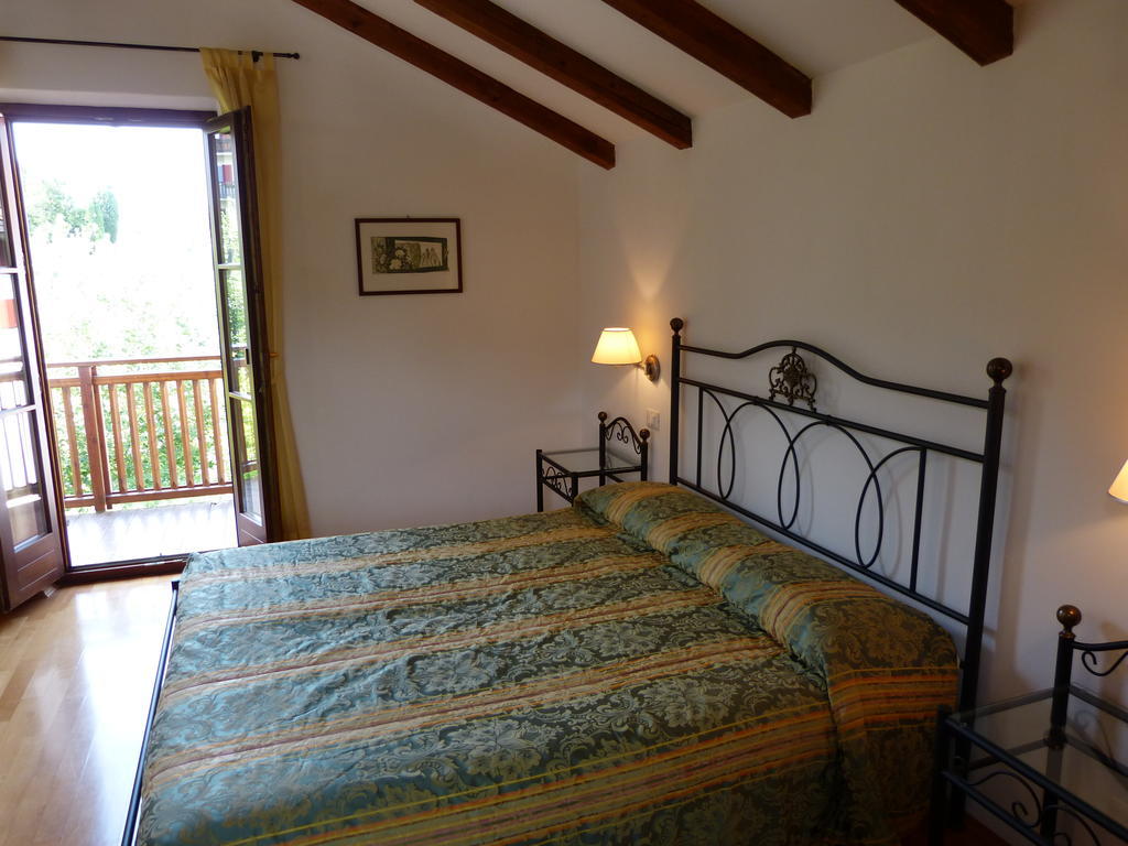 Apartments Schloss Paschbach Аппиано-Сулла-Страда-дель-Вино Номер фото