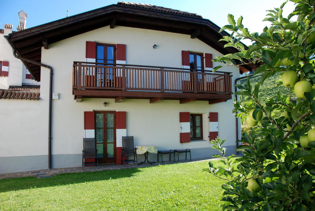 Apartments Schloss Paschbach Аппиано-Сулла-Страда-дель-Вино Номер фото