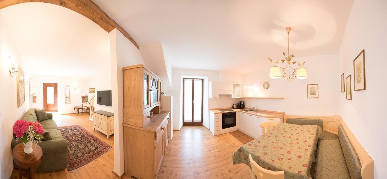 Apartments Schloss Paschbach Аппиано-Сулла-Страда-дель-Вино Экстерьер фото